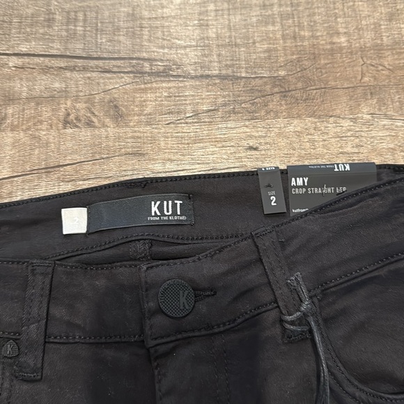NWT!! KUT From The Kloth - Amy Crop Straight Leg - Black - Size 2 - Picture 5 of 8